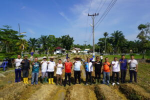 Wujud Keberlanjutan Program Ketahanan Pangan, Lapas Narkotika Langkat Tanam Bibit Timun dan Kacang Panjang di Area SAE